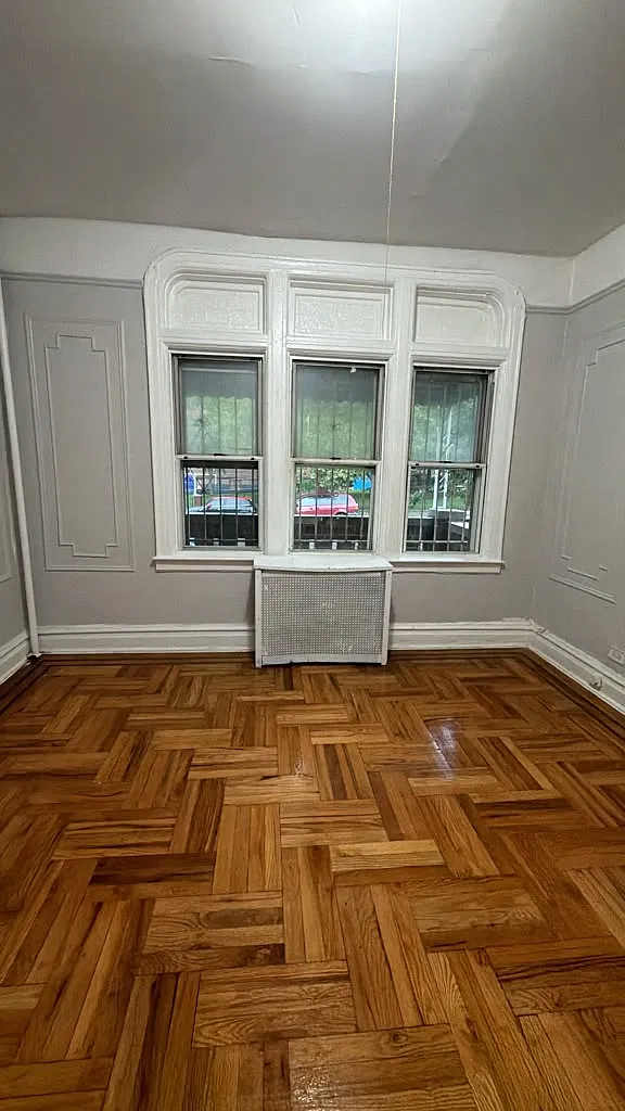 3 bed, $3,500 — Photo 3