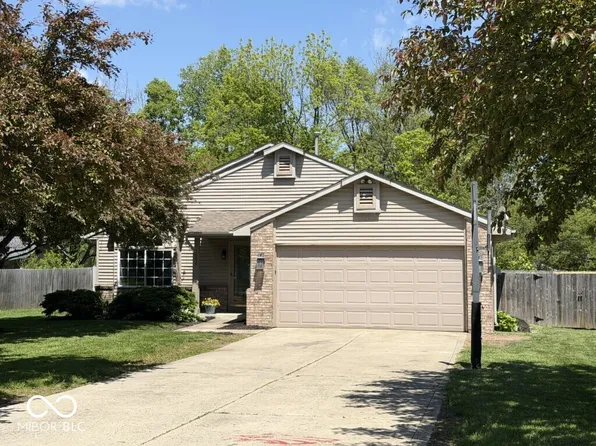 1006 E Walnut St, Frankton, IN 46044