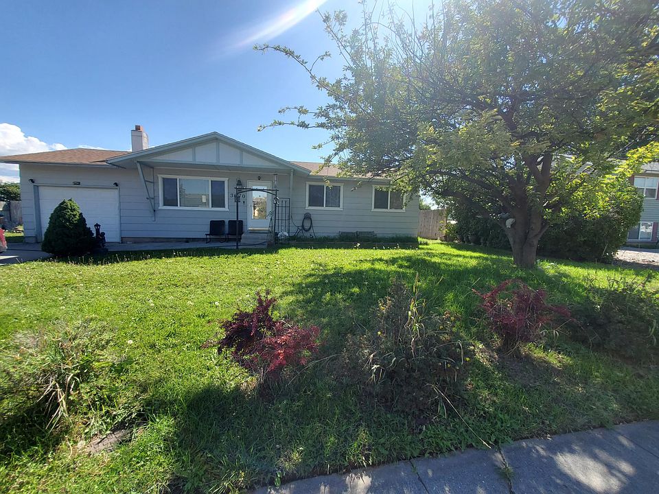 1st image of 3670 E Michelle St