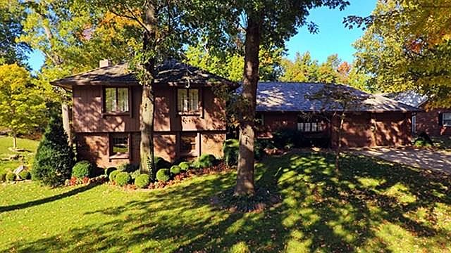 1st image of 1506 Woodland Ter