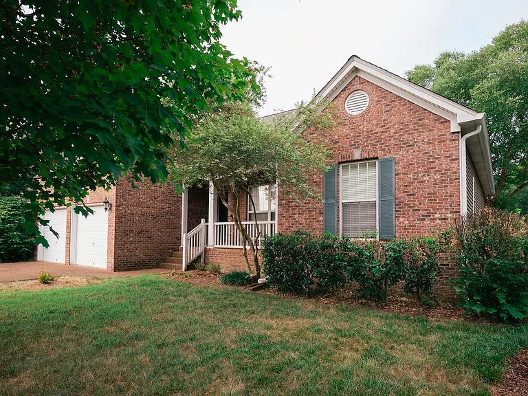 3119 Tristan Dr — Photo 2