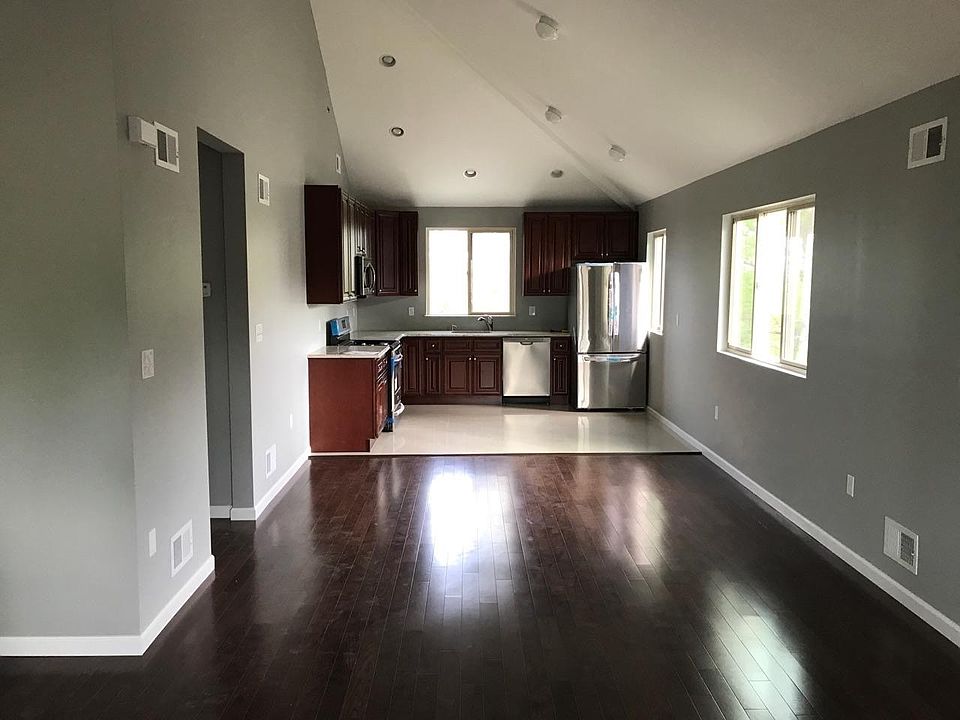 2nd image of 0 Ackerman St