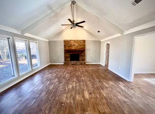 203 Stonecastle Dr, Brandon, MS 39047