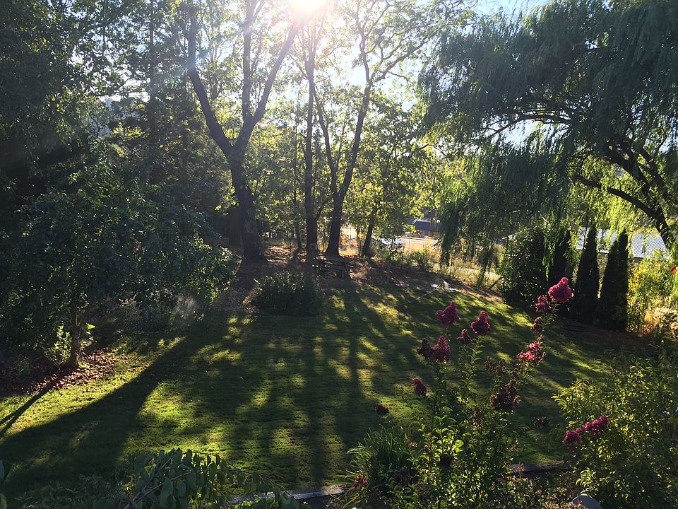 2nd image of 150 Curtis Dr