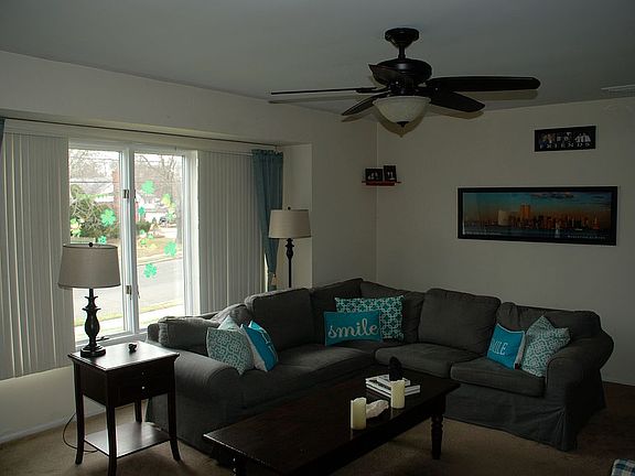 2nd image of 90 Elkton Ln