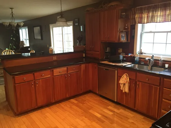 196 Lenny Rd, Potsdam, NY 13676