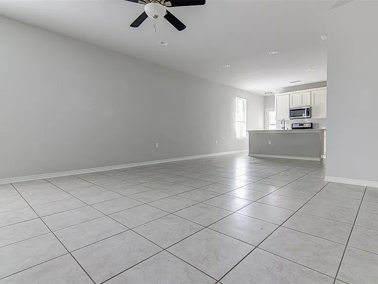 1311 Hazelton Cv — Photo 9