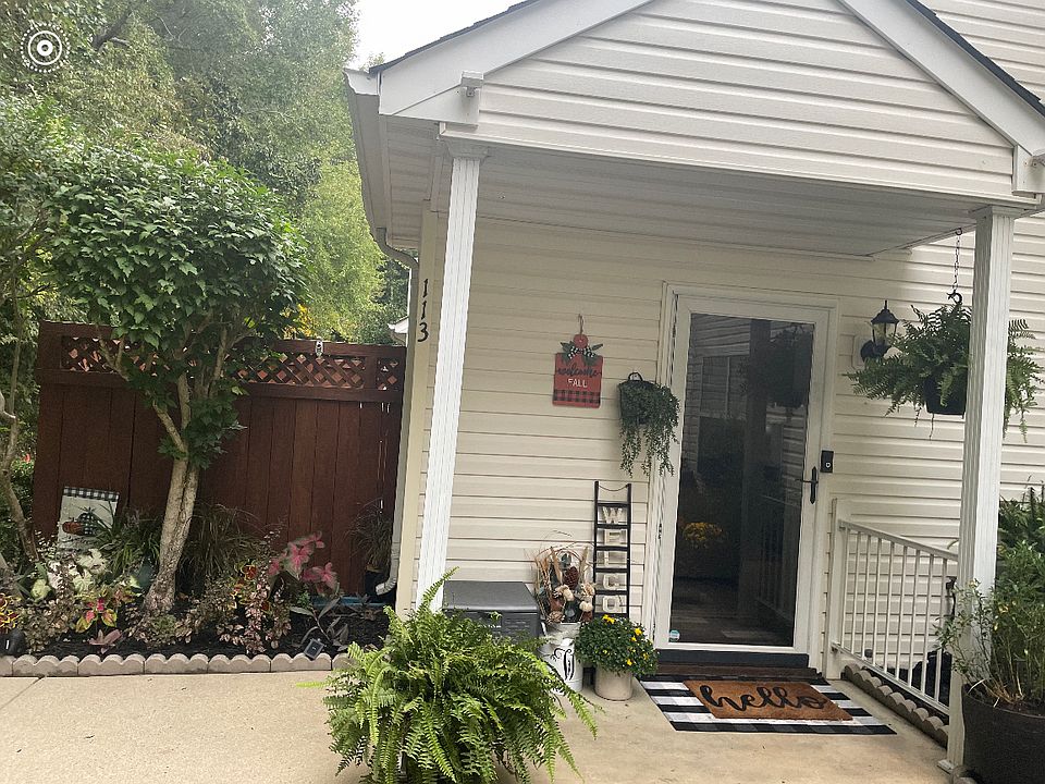 1st image of 113 Wexford Ct