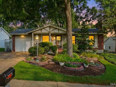 2005 Cleopatra Dr, Fenton, MO, 63026