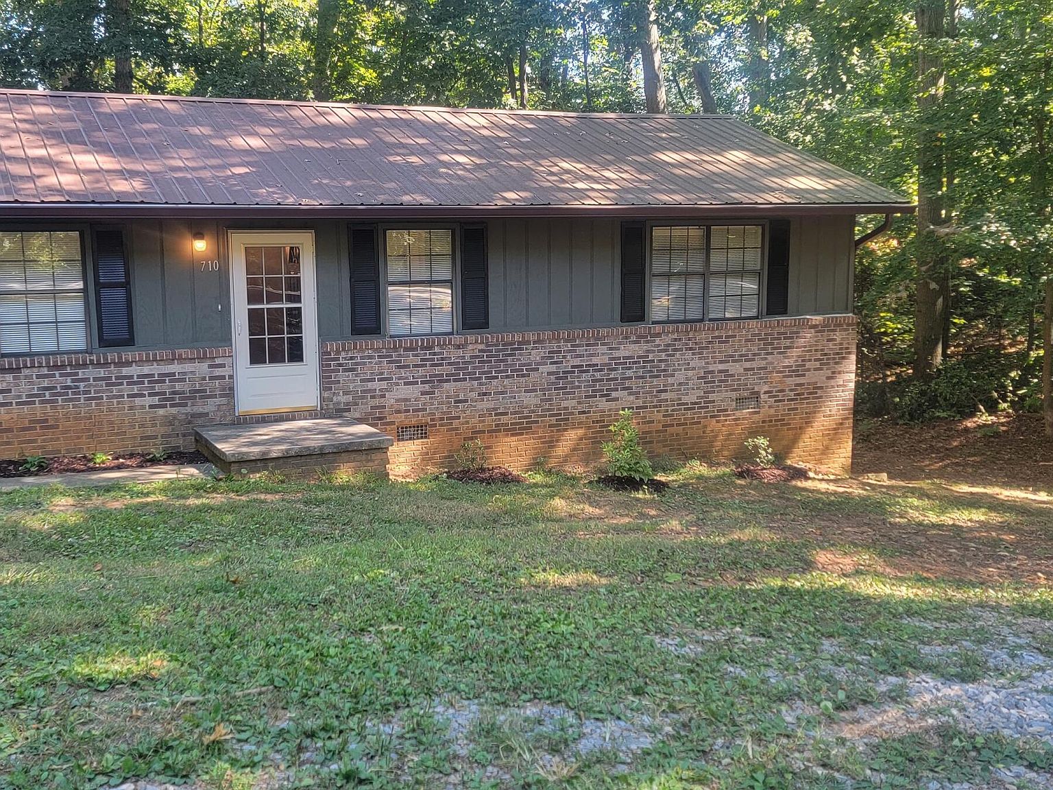 710 Dailey Ave, Loudon, TN 37774 Zillow