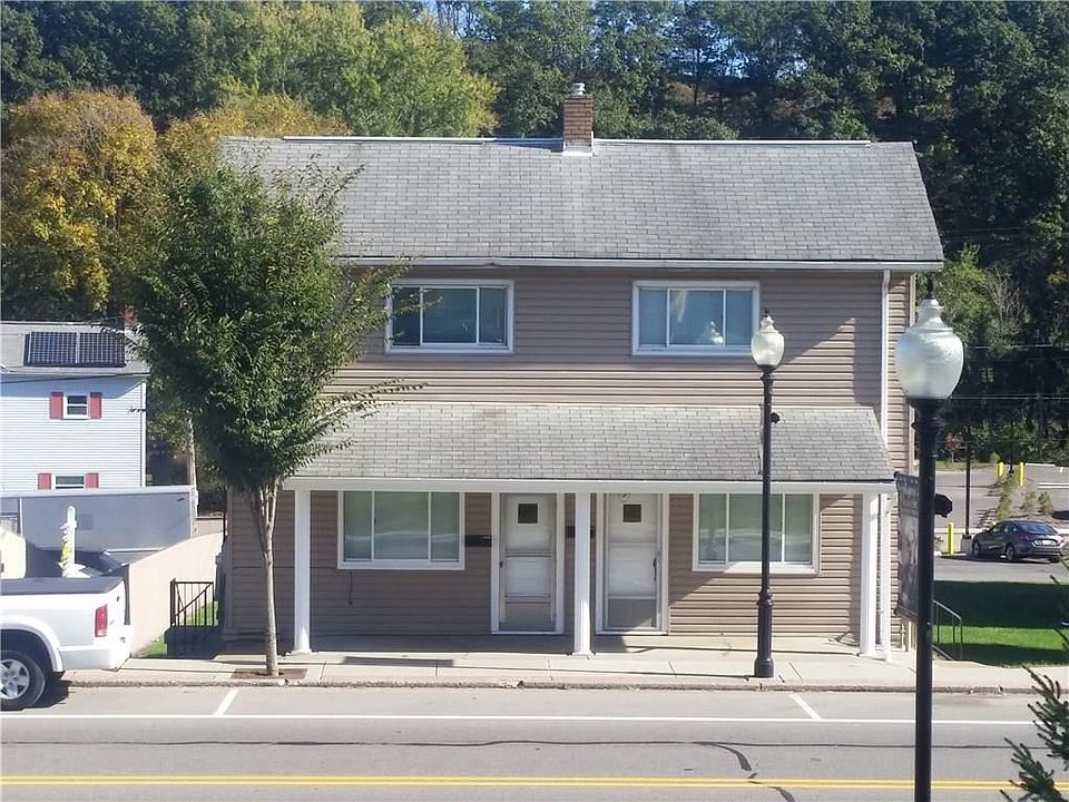 1st image of 1823-1825 E Railroad St