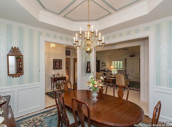 2nd image of 45 Courtside Cir
