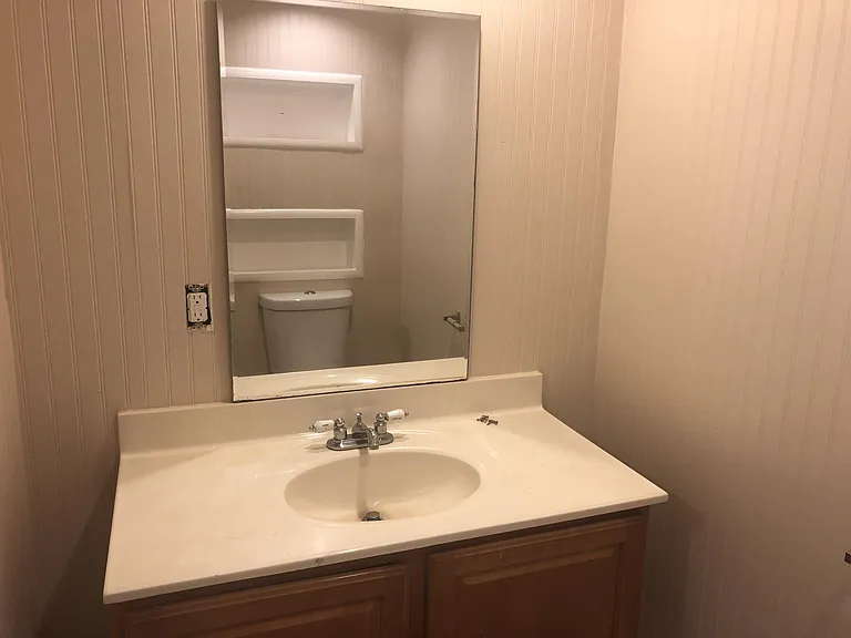 Full Bath