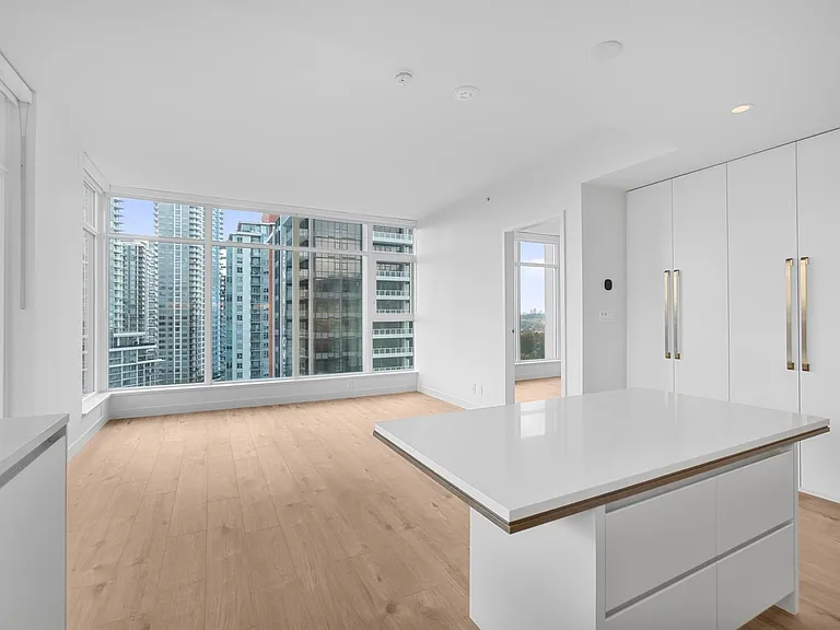 720 Farrow St #1405 — Photo 6