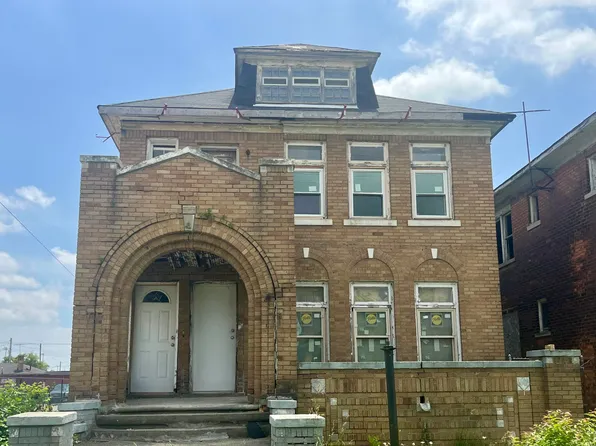 2627 Elmhurst St, Detroit, MI 48206