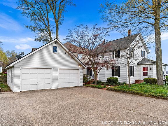 2nd image of 1755 S Shore Dr