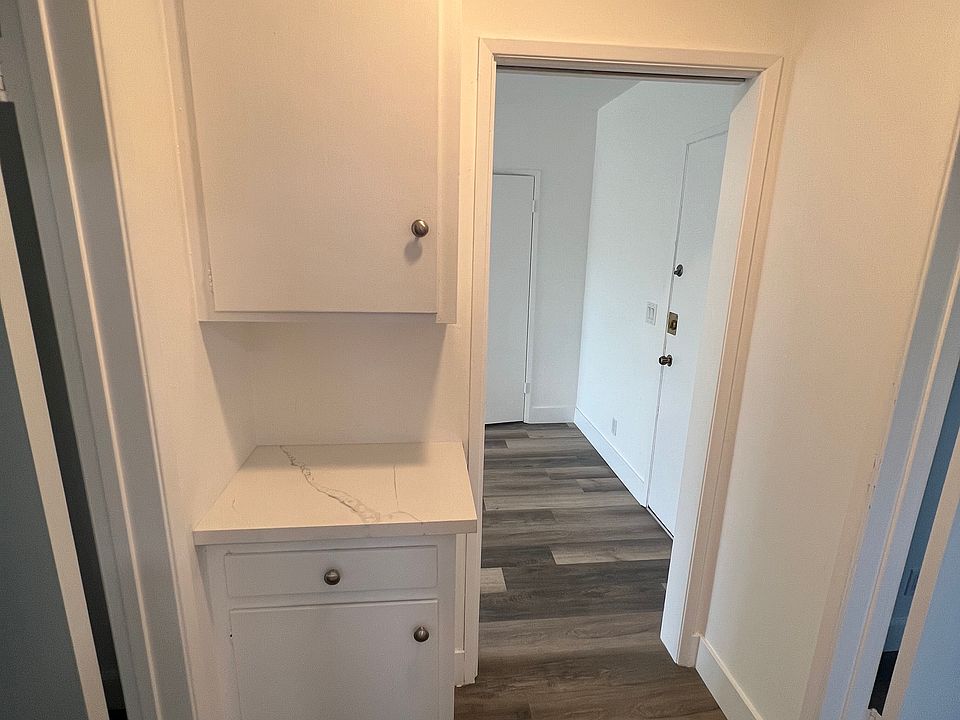 Hallway storage