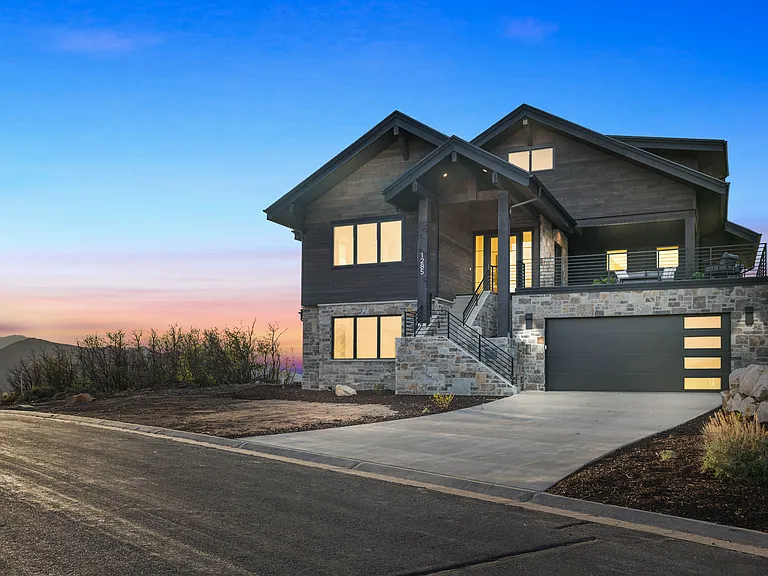 1285 Lasso Trl — Photo 34