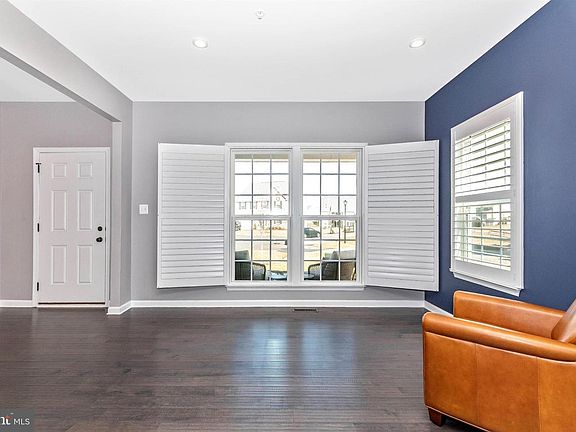 5th image of 18239 Shapwick Ct