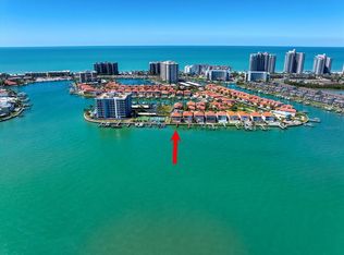 230 Sand Key Estates Dr, Clearwater, FL 33767