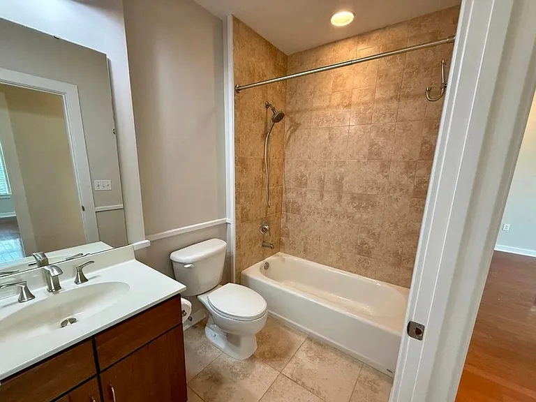 1661 Riverside Ave #415 — Photo 12