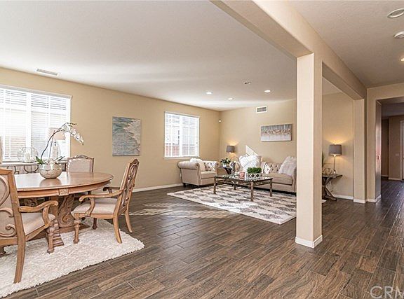 3rd image of 27927 Hide Away Ct