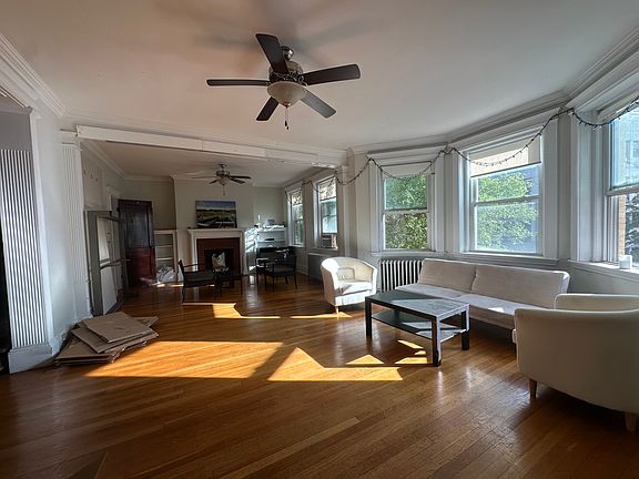 3rd image of 17 Englewood Ave #2