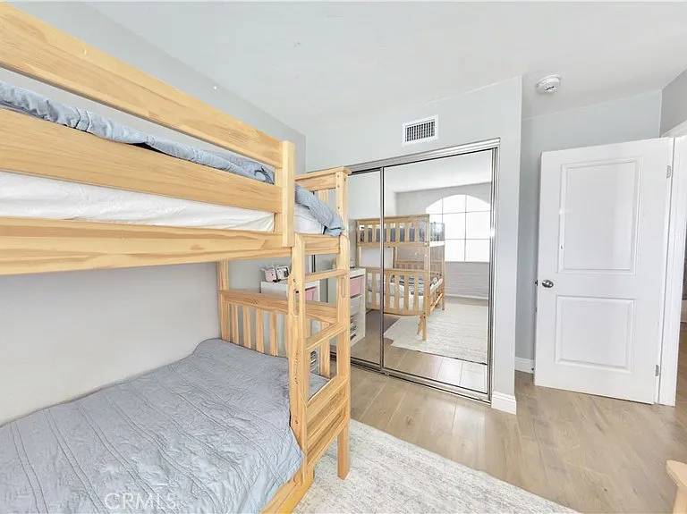 4646 Minorca Way — Photo 17
