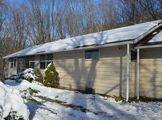 61 Bridgewater Rd, New Milford, CT 06776