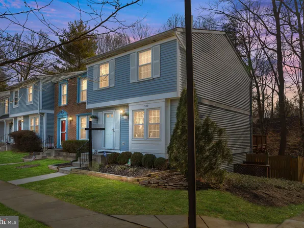1559 Bennington Woods Ct, Reston, VA 20194
