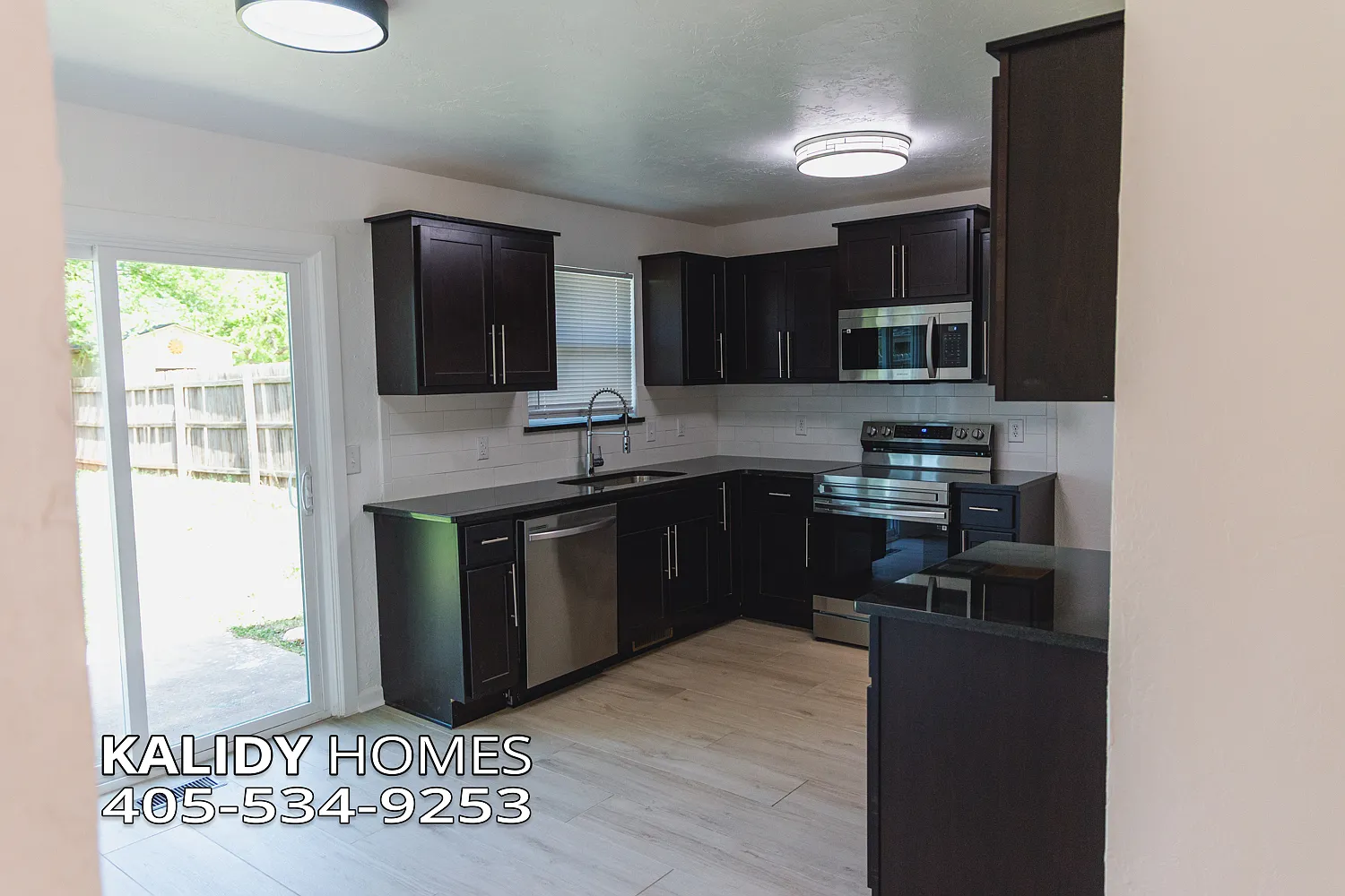 221 West Wayne Street - 1 — Photo 4