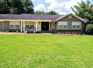 704 Crimson Ct, Dothan, AL 36303