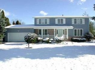 18 Chi Mar Dr, Rochester, NY 14624