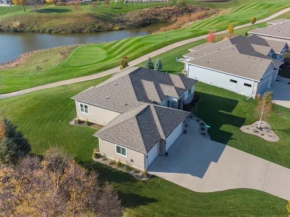 1006 Tradition Dr, Polk City, IA 50226