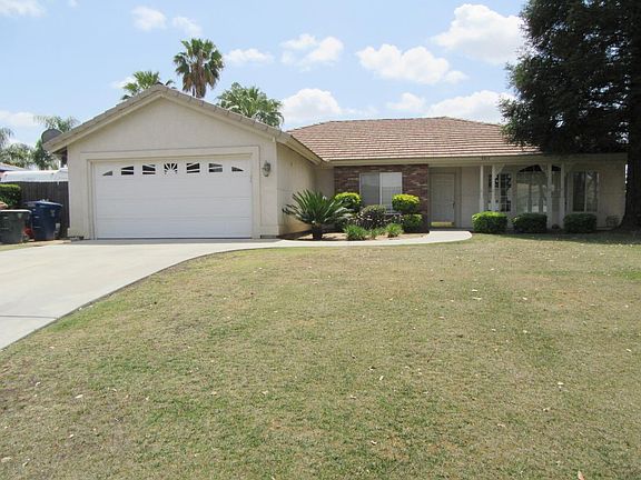 2nd image of 9817 Blackfoot Dr