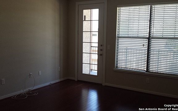 3rd image of 7342 Oak Manor Dr