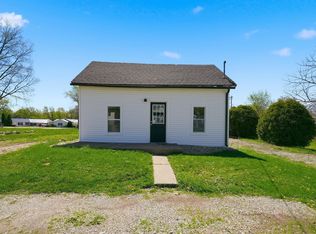 216 E Gertrude St, Kendallville, IN 46755