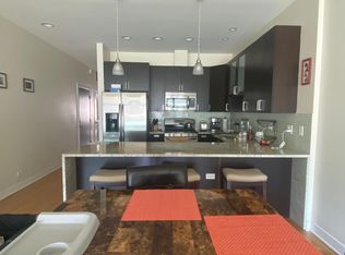 1010 W Monroe St APT 2, Chicago, IL 60607