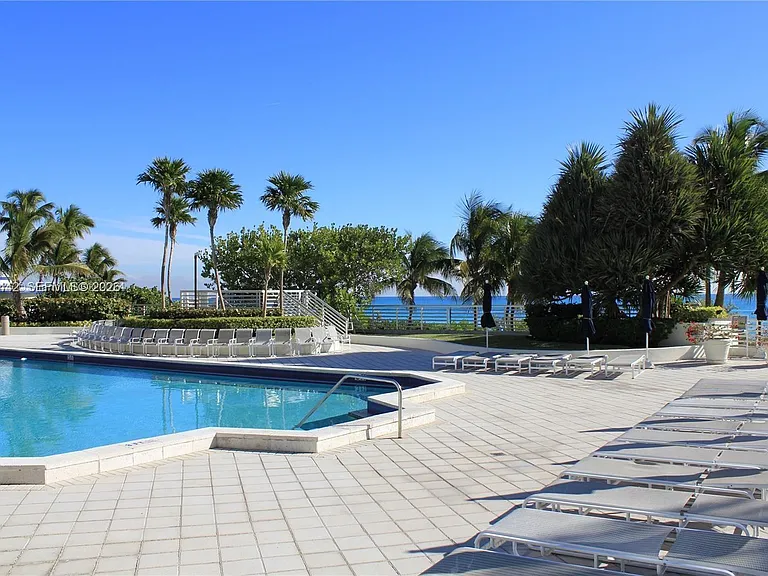 5161 Collins Ave #1217 — Photo 24