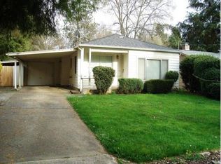 1223 NW Hawthorne Ave, Grants Pass, OR