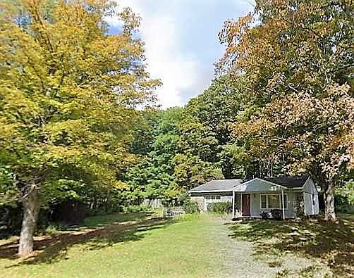 2nd image of 476 Cold Springs Rd