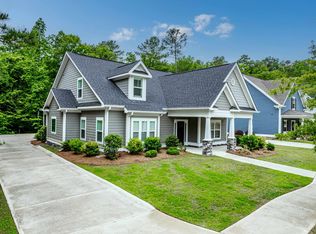 1261 Carriage Ridge Dr, Greensboro, GA 30642