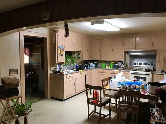 5th image of 7112 Park Ave