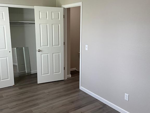 Upstairs 2nd bedroom