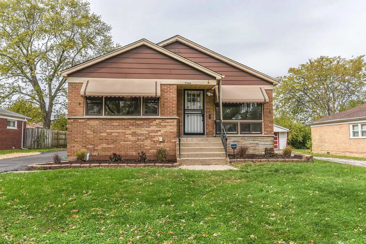 17146 Highland Ave photo 1