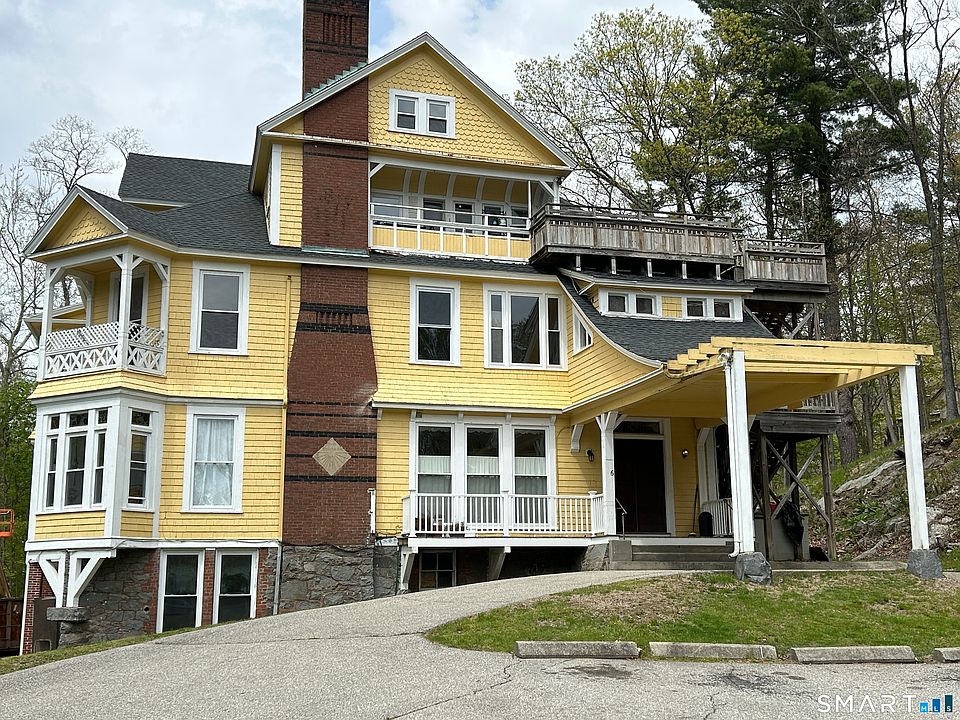 1st image of 6 Beech Dr Unit 7