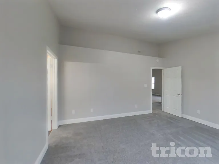 3247 Creekshore Dr — Photo 6