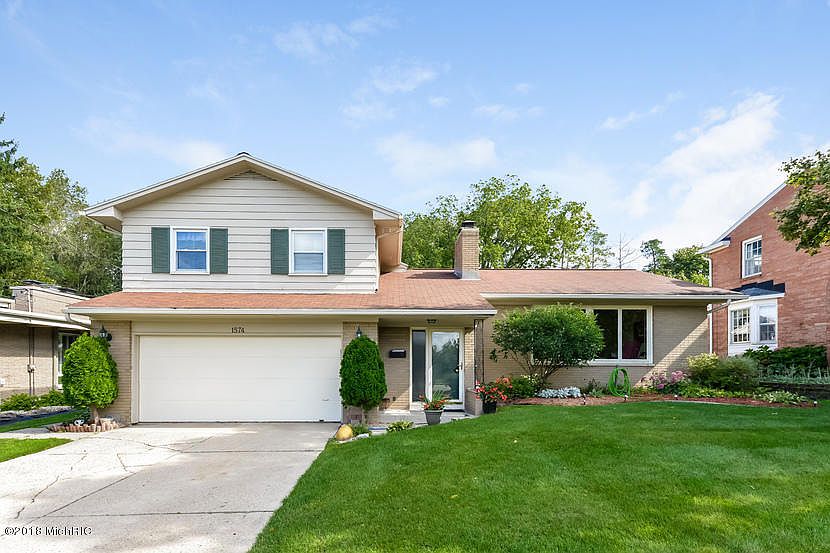 1st image of 1574 Mount Mercy Dr NW