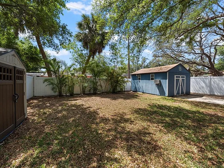 3128 W Varn Ave — Photo 28
