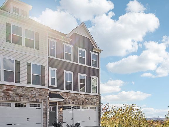 End Unit Townhome with beautiful views